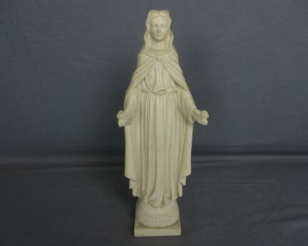 Statue Virgin Mary Our Lady Madonna delle Rose Resin Faro Vintage Italy