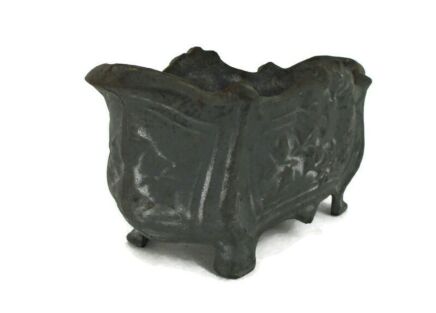 Planter Jardinière Ornate Embossed Centerpiece Legged Heavy Cast Iron