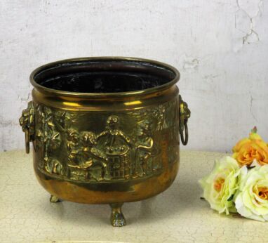 Brass Planter Jardiniere flower pot Ornate Lion Head Claw Feet Brueghel Scene