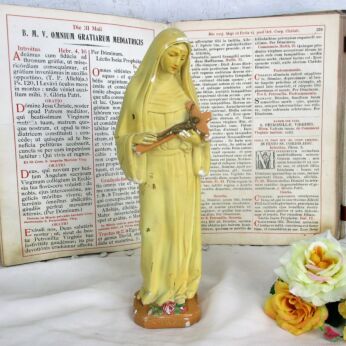 HTF Statue St Saint Rita of Cascia Plaster Patroness Impossible Causes Bees 11.61"