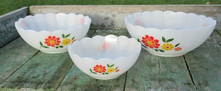 Vintage Arcopal France Bowl 3 Dishes Swirled Milk Glass Romantic Rose pattern