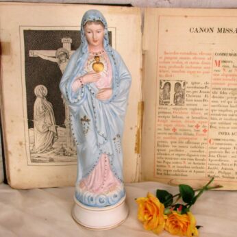 Antique Porcelain Bisque Statue Virgin Mary Blessed Heart Pastel Beautiful Face