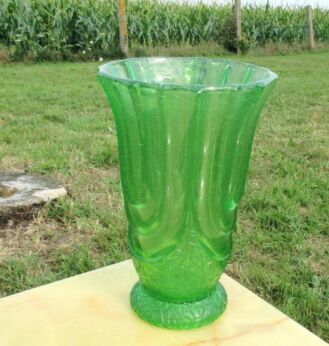 Art Deco Walther & Sohne Luxor Green Depression Glass Vase Uranium Vaseline