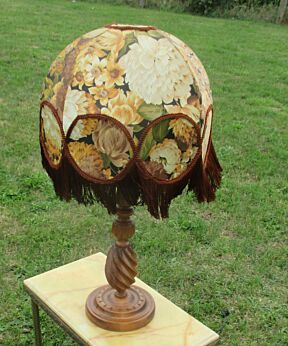 Vintage Carved Twisted Wood Standing Table Lamp Retro Flower Shade