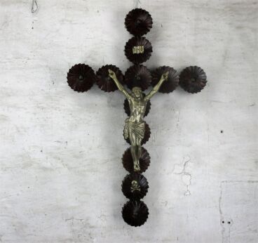 Large Hanging Wooden Wall Crucifix Cross Folk Tramp Art HTF Spelter Corpus 33.4"