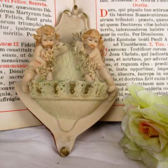 Italian Vintage Holy Water Font Resin Two Angels Pastel Vessel Wall Hanging
