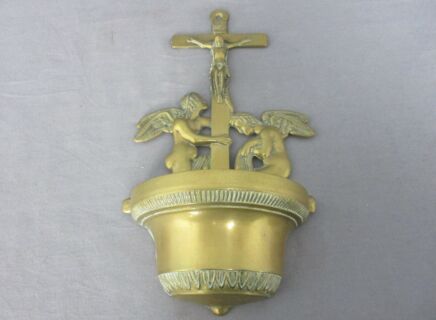 Vintage Large Brass Holy Water Font Angels Crucifix Cross Jesus Wall Hanging