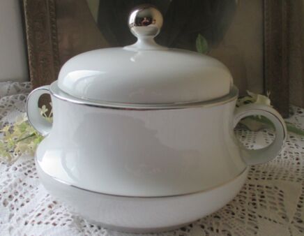 Tirschenreuth Bavaria Stylish Serving Soup Vegetable Dish Round Silver Rim