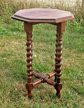 Small Barley Twist Wooden Octagonal Side Table Pedestal Plant Stand Lovely