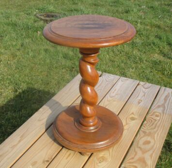 Antique Carved wood Barley Twist Pedestal Display Table Plant Stand 15.75"