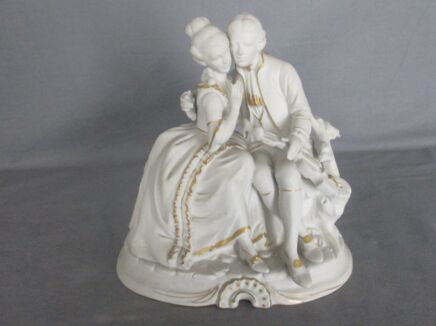 Figurine Statue Courting Couple Victorian scene Porcelain Vintage