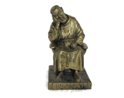 Statue Figurine Padre Pio Pietrelcina Sitting Resin Malsiner Christianity Rare Collector 8.26"
