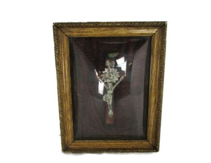 Antique Ornate Wooden Frame Red Velvet Convex Glass Christ Crucifix HTF Lovely