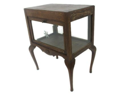Vintage Butler Table Cabinet Dumbwaiter Display Liquor Cabinet Etched Glass  Country style