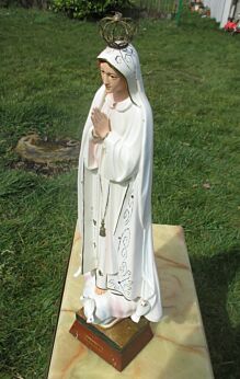 Vintage Our Lady O.L. Fatima Chalkware Statuette Glass Eyes Portugal Authentic