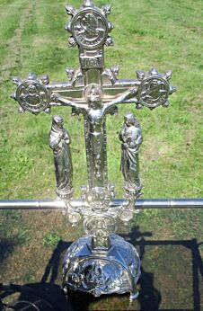 Vintage Ornate Spelter Jesus Christ Cross Crucifix Saints Altar 17.32"Beautiful