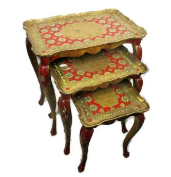 Set of 3 Italian Florentine Wood Hollywood Regency Stacking Nesting Tables