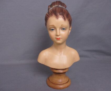 Bust Resin Young  Little Girl Vintage Gorgeous Italy Italian Scultura Italia Figurine