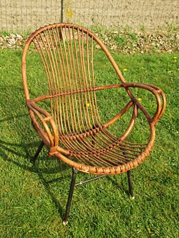 Mid Century Modern Rattan Round Hoop Lounge Chair Rohé Noordwolde