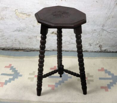 Small Bobbin Legs Wooden Side Occasional Wine Table Pedestal Carved Flower