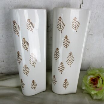 Couple Ceramic Hanging Humidifier Radiator Dry Air Moisture Marked Abstract
