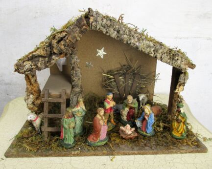 Retro Nativity Christmas Scene Set Handmade Stable Manger Creche Jesus Italy Rovello