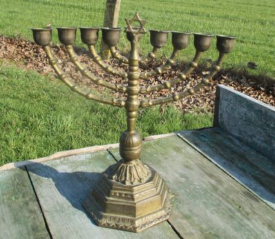 Vintage Antique Brass Jewish Hanukkah Menorah Candle Holder 9 arm