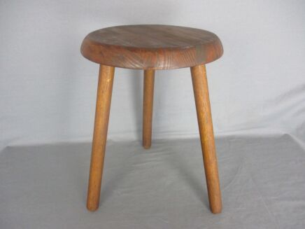 Hand Carved wood Tripod Milking Stool Pedestal Table Farmhouse Barn Country