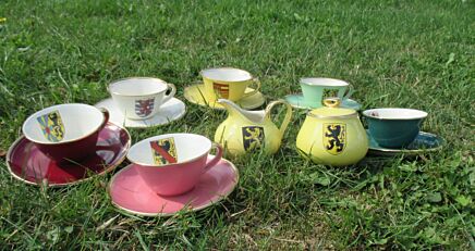 Extremely Rare Vintage Boch Keralux Moccha Crockery China Flanders Lions Expo 58