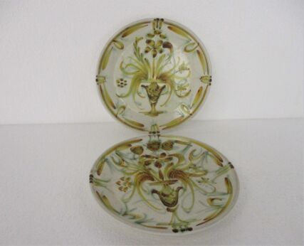 Pair Ceraluc Quimper Plates Breakfast Plates seventies handpainted Marked Lovely