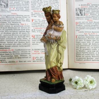 Small Virgin Mary Our Lady Madonna Resin Statue Infant Child Sweet Italian 6.10"