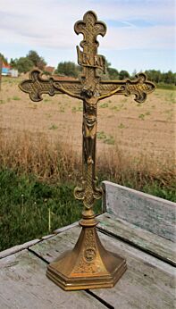 Antique Ornate Brass Standing crucifix Jesus Christ Lamb of god Fleur de Lis