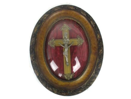 Antique Oval Ornate Wooden Frame  Convex Glass Dome Crucifix Cross