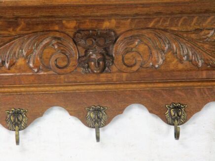 Vintage hand Carved Wood Wall Shelf Coat Hat Kitchen Rack Medusa Lion Head Hooks
