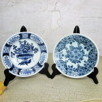 couple Pair Delft Small Charger Wall Plates Blue White OUD Delft Marked Flowers