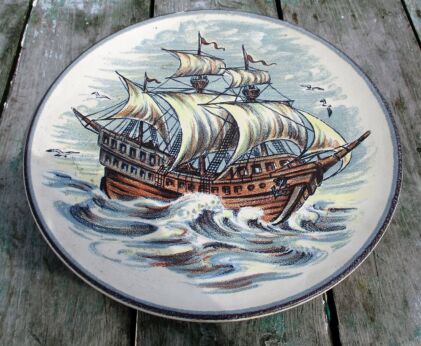 Collector Plate Sailing Boat Ship Pointilisme Ceramic Pottery