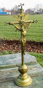 Antique Stunning Ornate Brass Standing Table Crucifix Cross Jesus Christ Snake