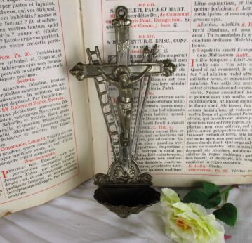 Large Holy Water Font Vessel Spelter Tools of Passion Crucifix Wall Hanging