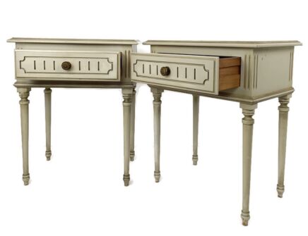 Pair French Provincial Crackled Chest of Drawers Night stands Cottage Style Vintage