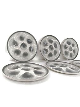 Moulin des Loups Set of 5 French Oyster Plates Porcelain Faience Grey Gray White