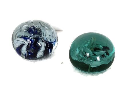 two Paperweights Presse Papiers hand Blown Art Glass vintage