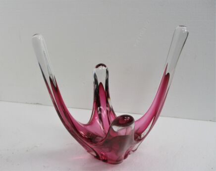 Beautiful Art Glass Centerpiece Bowl Fruit Dish Cranberry Clear Murano style