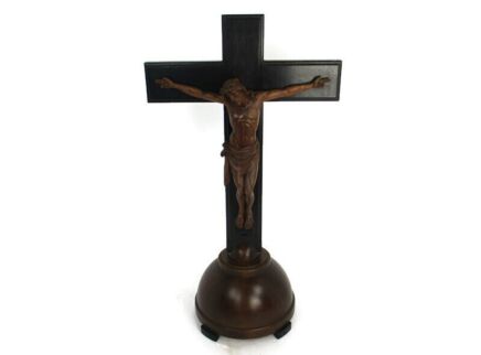 XL Antique Standing Altar Church Crucifix Cross Wood Church Exceptional WOW 33"