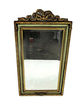Large Ornate Decorative Wall Hanging Mirror Romantic Hollywood Regency Resin Beveled glass