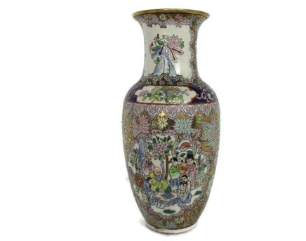 Small Chinese Porcelain Vase enamel Man playing Mahjong Lovely