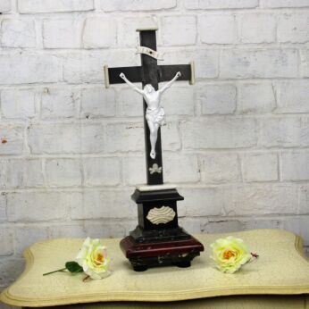 Gorgeous Antique Ornate Marble Onyx Jesus Christ Cross Table Crucifix 18.89"