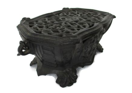 Antique Iron  Planter Jardinière  Centerpiece Legged  Putti Angels Gorgeous Rare Lidded
