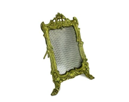 Rococo Vintage French Standing Brass Embossed Oval picture frame Ornate 8.07"