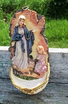 Vintage Holy Water Font Resin Virgin Mary Madonna Little Girl Wall Hanging