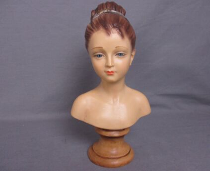 Bust Resin Young  Little Girl Vintage Gorgeous Italy Italian Scultura Italia Figurine